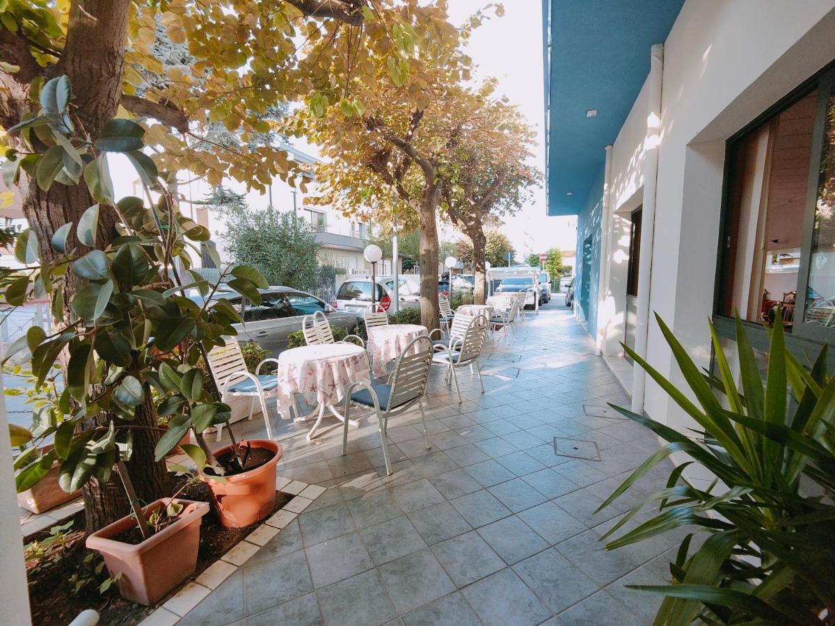 Hotel Marittimo Rimini Dış mekan fotoğraf