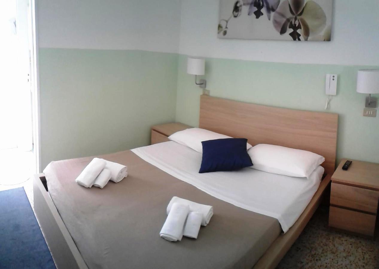 Hotel Marittimo Rimini Dış mekan fotoğraf