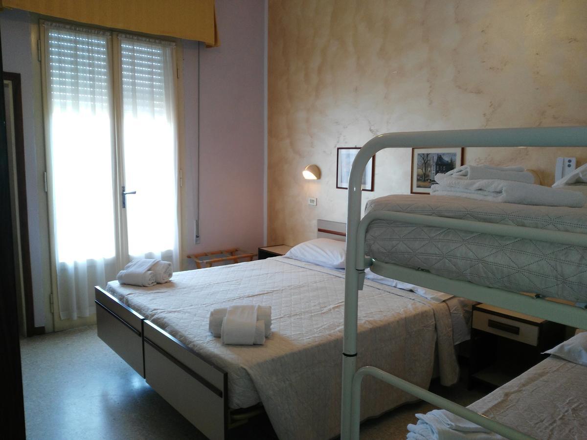 Hotel Marittimo Rimini Dış mekan fotoğraf
