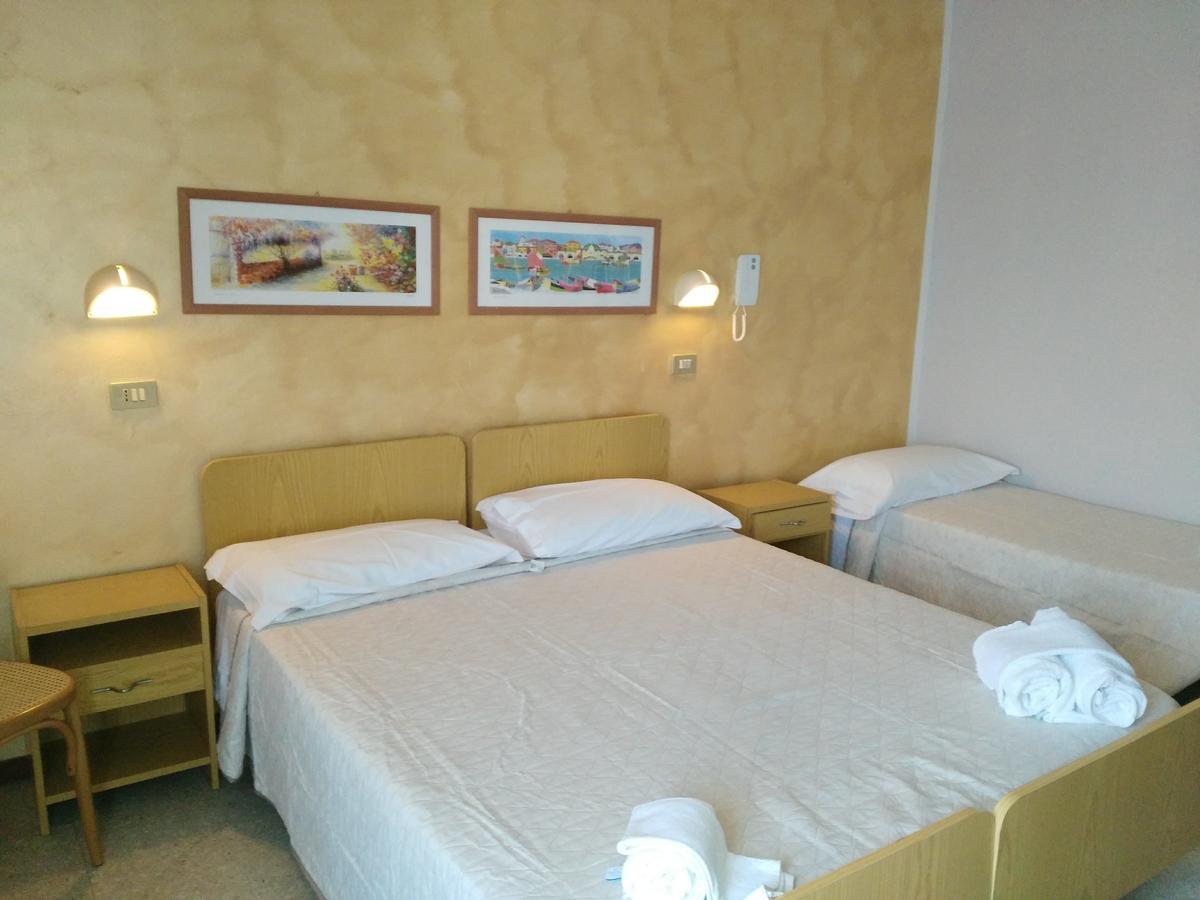 Hotel Marittimo Rimini Dış mekan fotoğraf