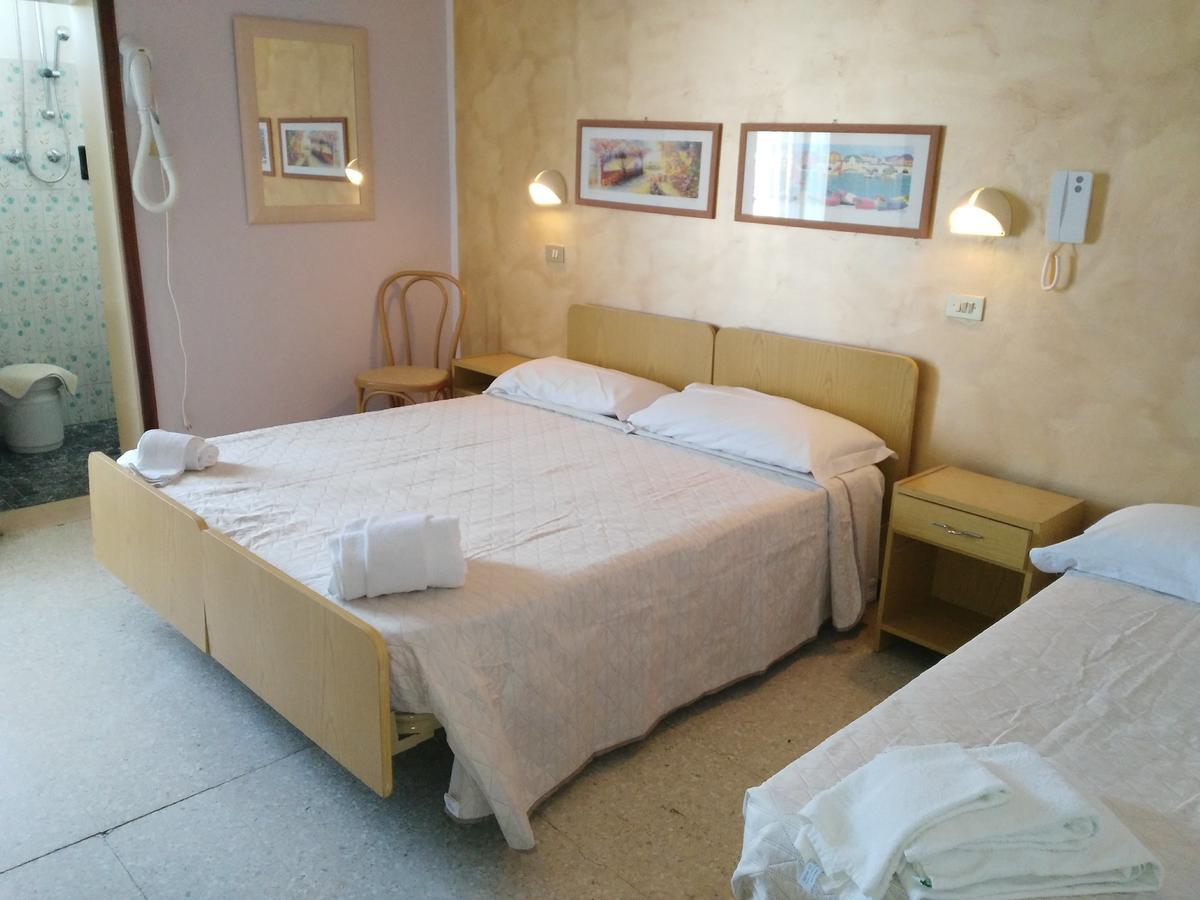 Hotel Marittimo Rimini Dış mekan fotoğraf