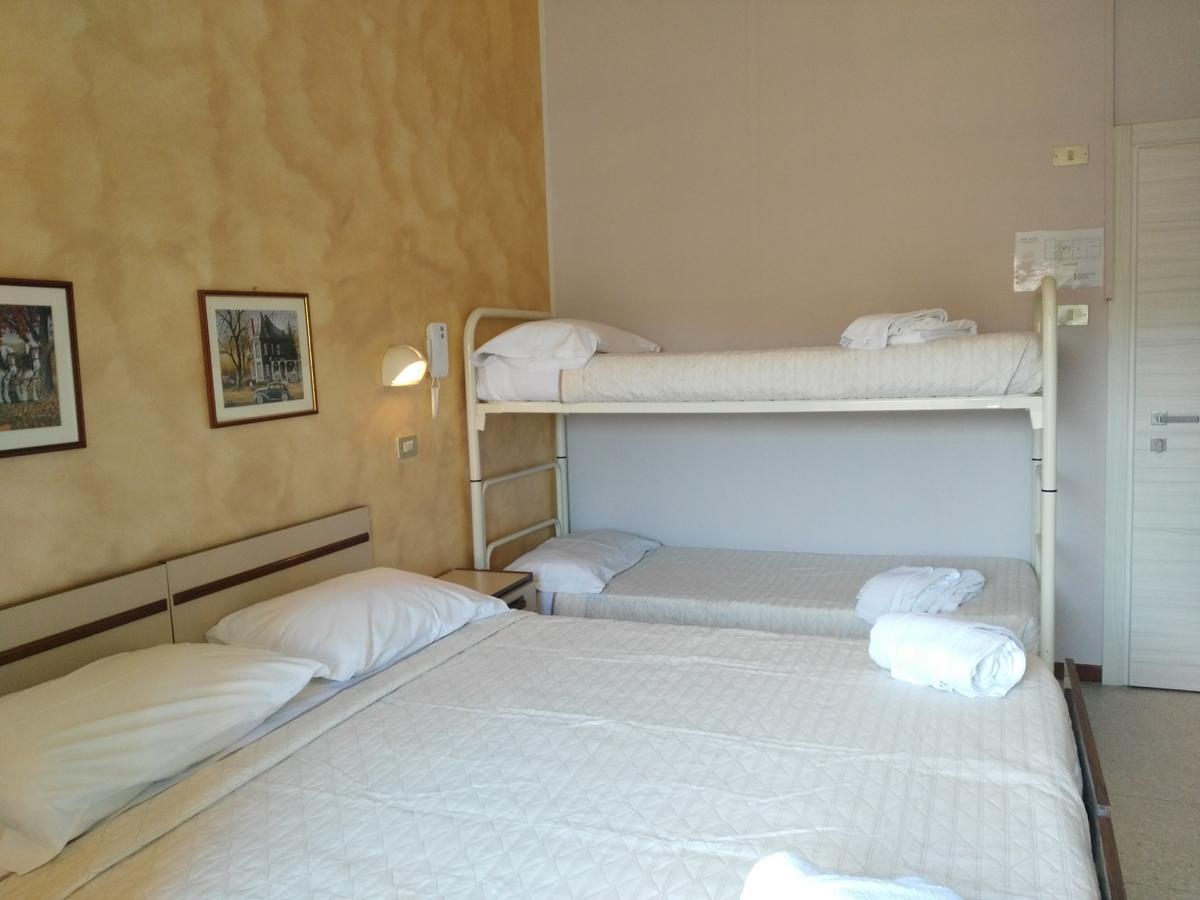 Hotel Marittimo Rimini Dış mekan fotoğraf