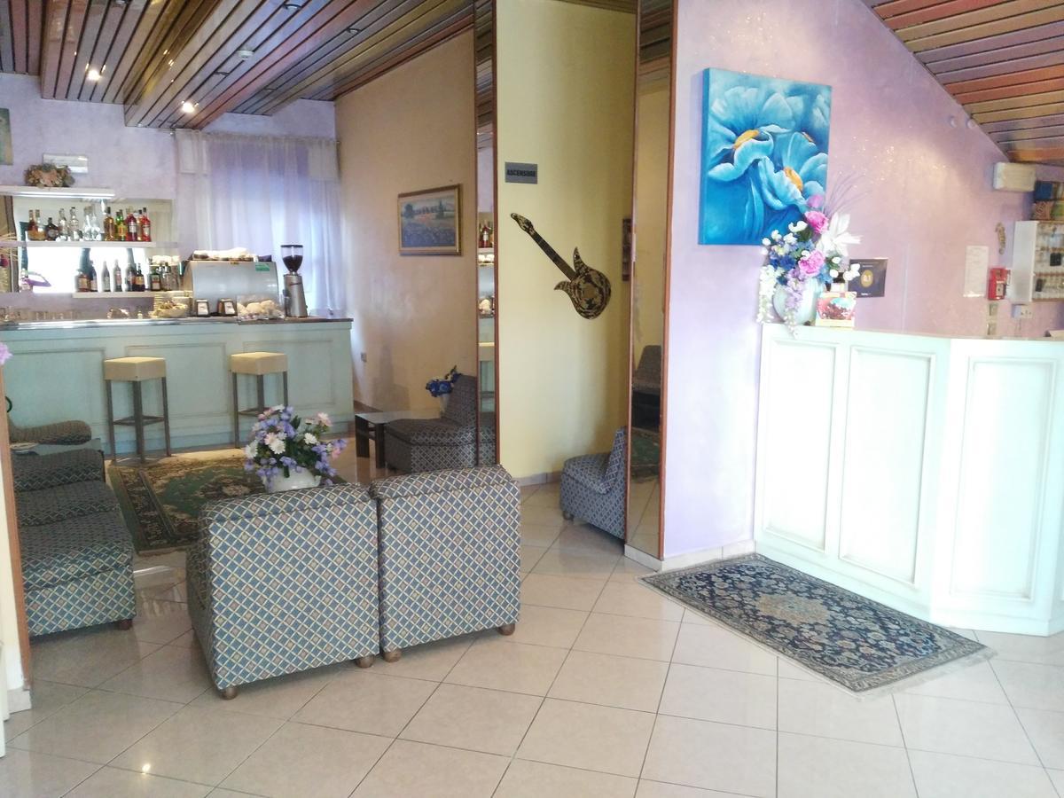 Hotel Marittimo Rimini Dış mekan fotoğraf
