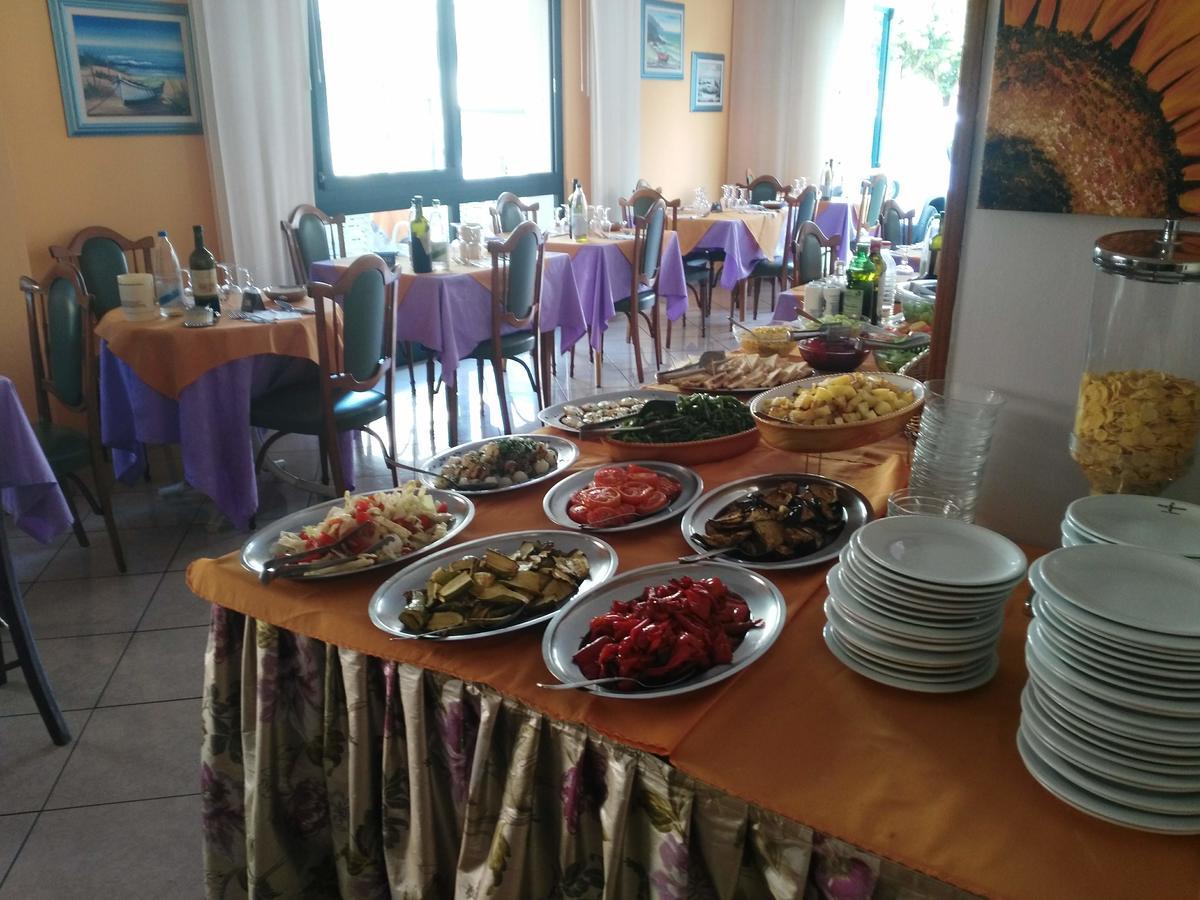 Hotel Marittimo Rimini Dış mekan fotoğraf